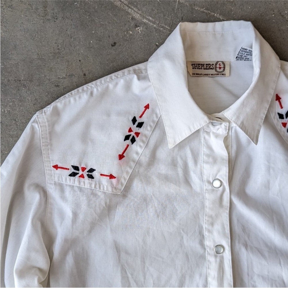 Vintage Sheplers Western White Embroidered Pearl Snap Dress Shirt size 10